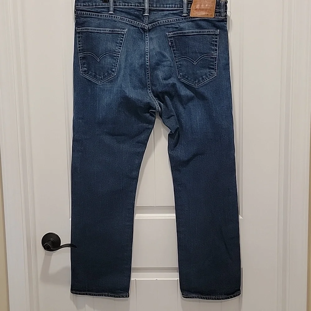 Levi's 505 Regular Fit Blue Straight-Leg Jeans  Size 40x30 - Picture 6 of 8